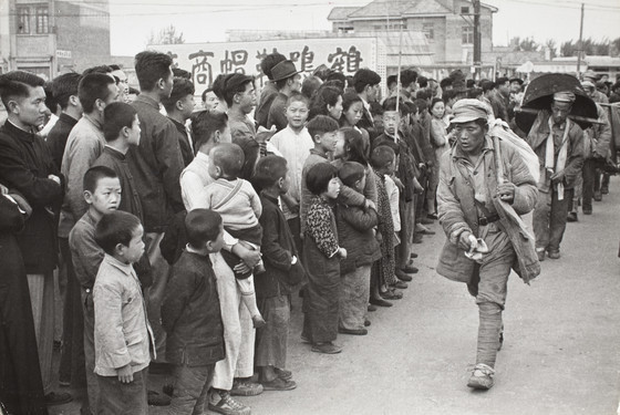 Nanjing  china  1949.   henri cartier bresson