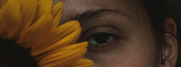 Sunflower lady