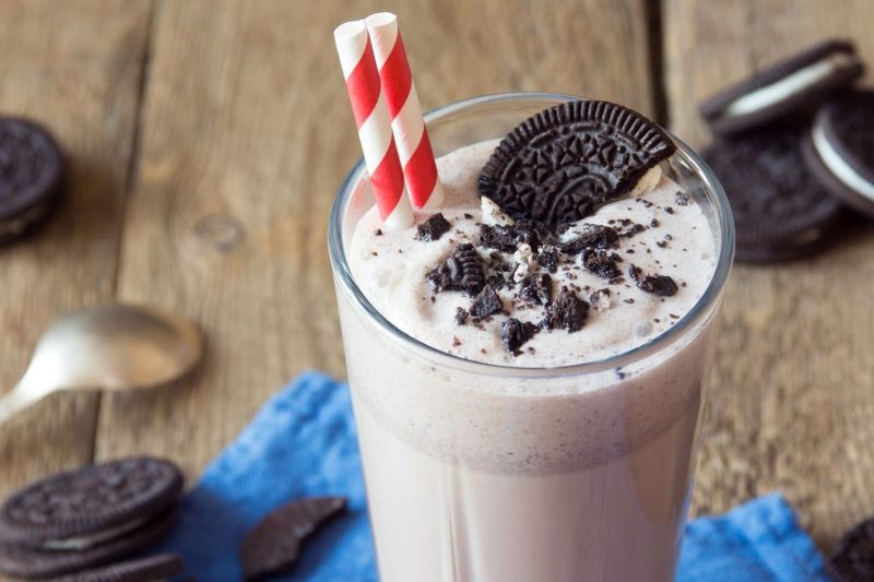 What ingredients make a milkshake thick   creamy