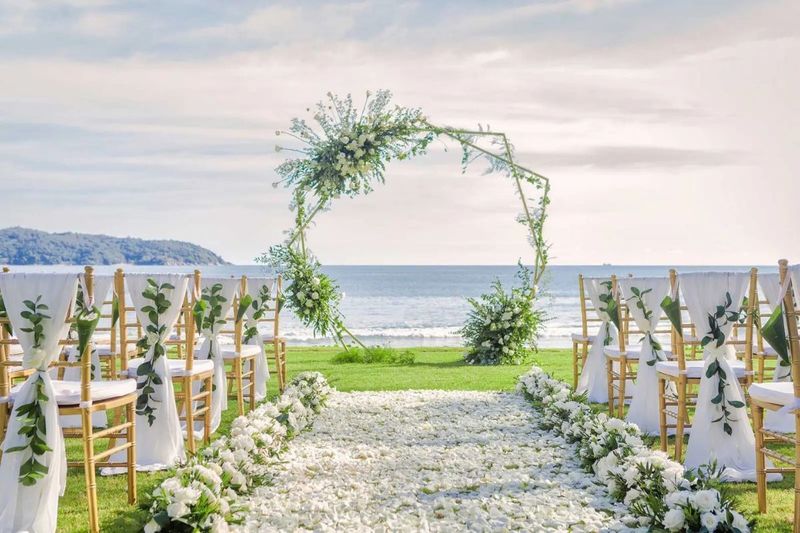 Key factors to consider before booking a wedding venue