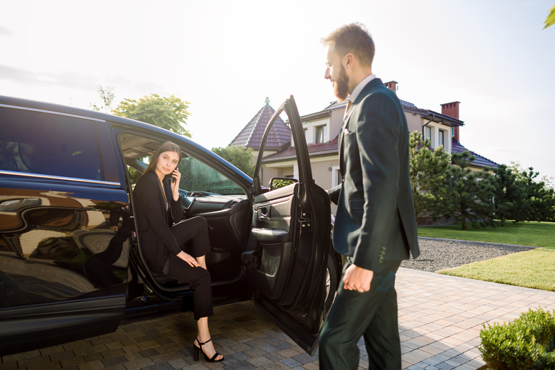 Personal chauffeur service hire guide